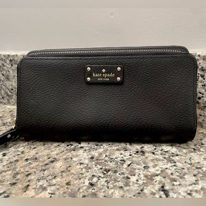 Kate Spade large wallet.